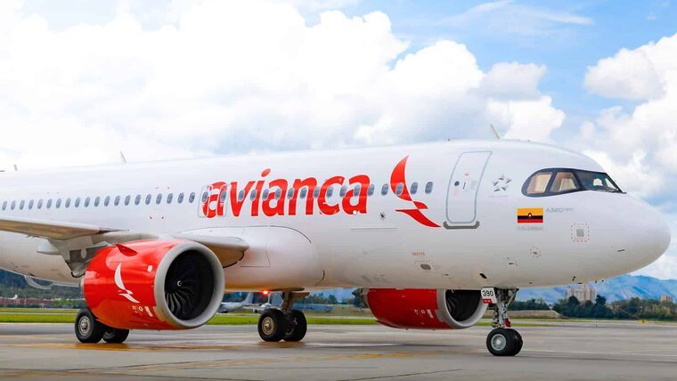 En Cuba persiguen la venta de pasajes de avión, trenes y ómnibus en las redes sociales