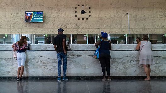 Banco Metropolitano desmiente denuncia en medio de crisis de efectivo en Cuba