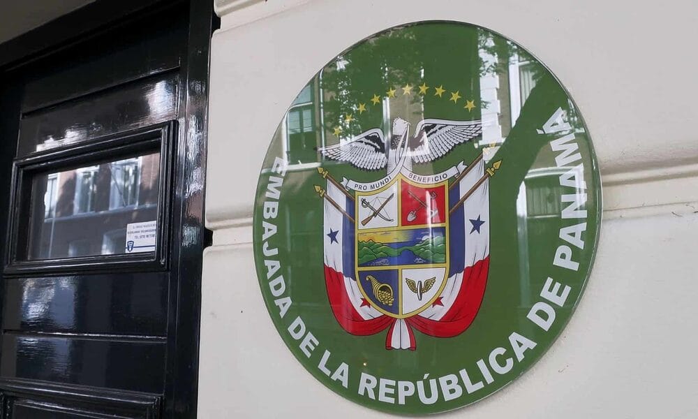 cierre embajadas consulados cuba