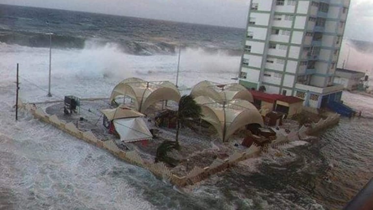 Cuba espera marejadas e inundaciones en el occidente y el Malecón habanero por la cercanía del huracán Milton