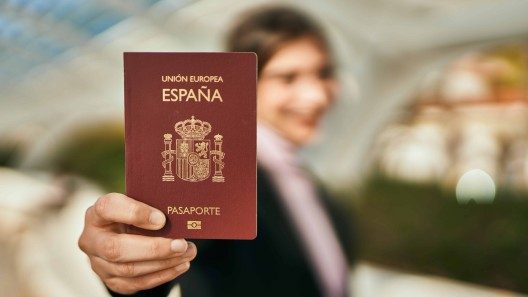 Ley de Nietos: más de 320.000 personas ya han obtenido la nacionalidad española