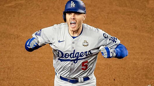 Los Dodgers ponen a los Yankees contra la pared en Serie Mundial