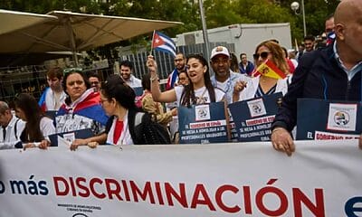 médicos cubanos protesta españa