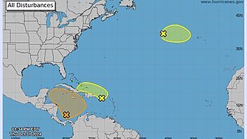 NHC advierte de perturbaciones con potencial de desarrollo ciclónico en las cercanías de Cuba