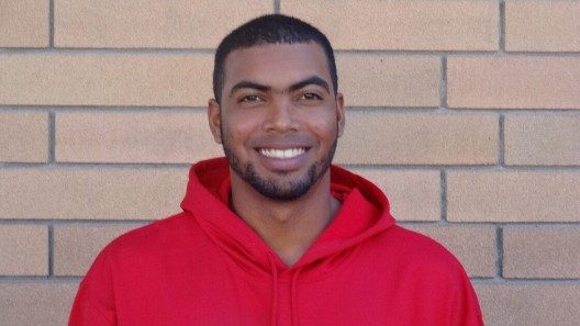 Pelotero cubano Raúl González pide asilo en EE.UU desde la frontera canadiense