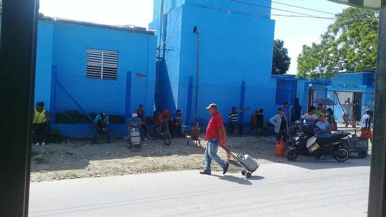 ¡Llegó el gas! Cuba reanuda la distribución tras la llegada de un nuevo cargamento