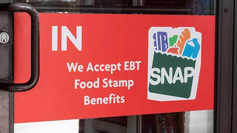Beneficios de SNAP aumentan a más de 3.000 dólares en noviembre