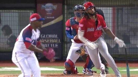 Debuta equipo Cuba en el Premier 12 de béisbol
