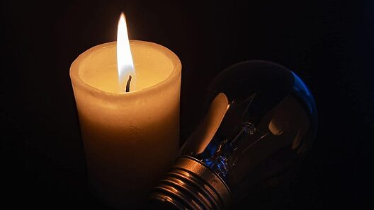 Unión Eléctrica (UNE)pronostica otra jornada de apagones hoy en Cuba