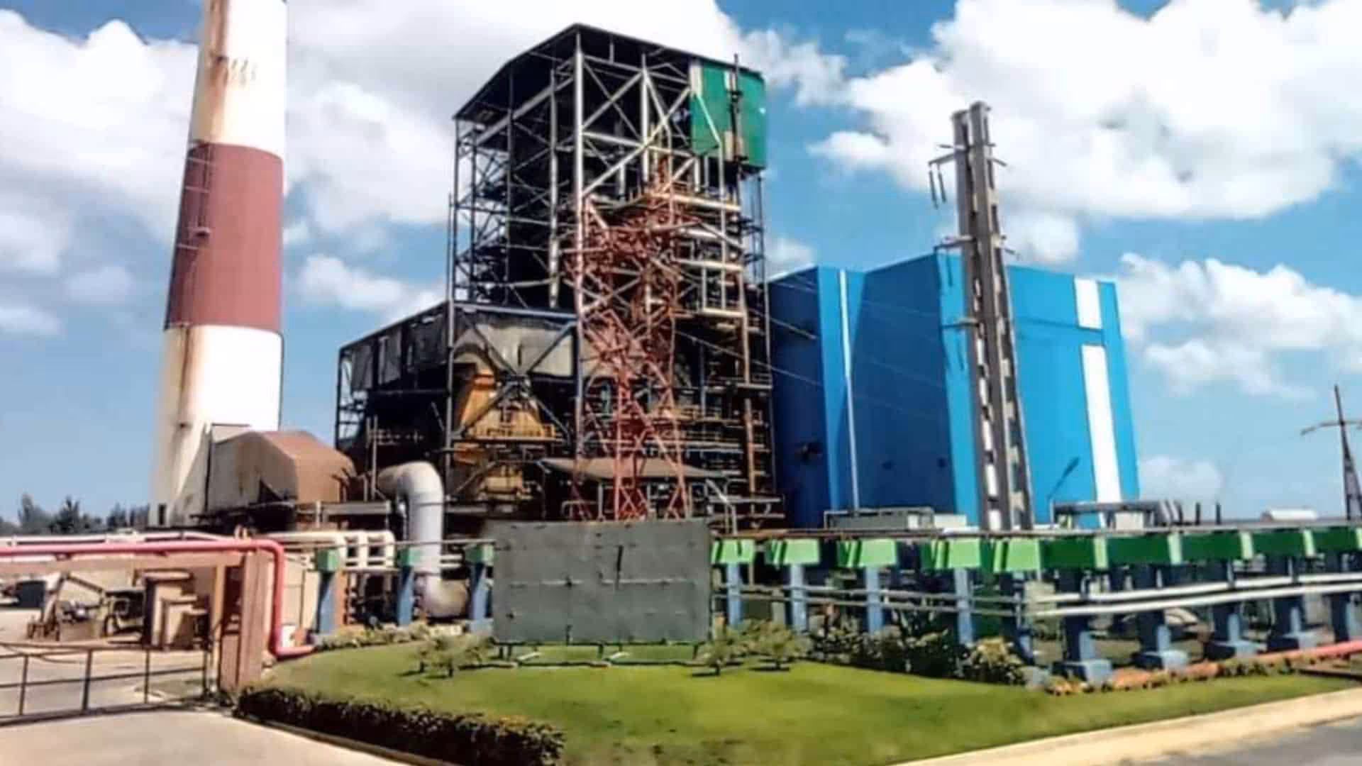 Guiteras vuelve al sistema eléctrico y promete aliviar los apagones con 200 megavatios