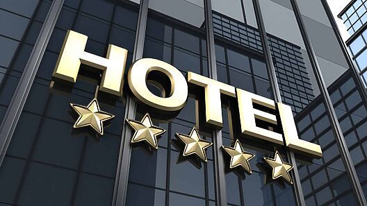 Rusos construirán y gestionarán hoteles en Cuba, asegura Ministro de Turismo
