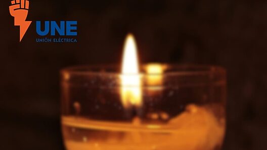 Cuba suspende clases y trabajo por colapso energético