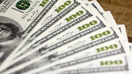 Desplome en el precio del dólar y las demás divisas. Tasas de cambio en Cuba hoy