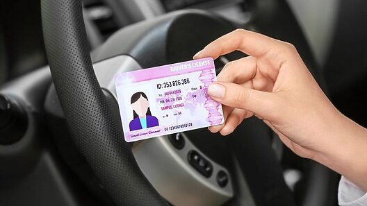 Cómo certificar la antigüedad de tu licencia de conducir cubana en España