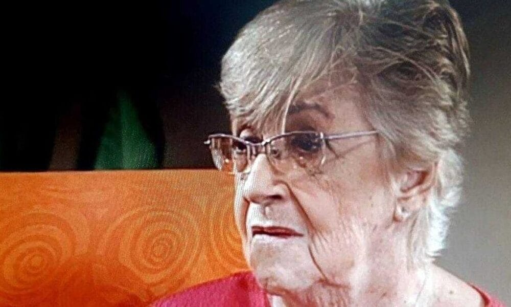 naranjo patio muerte ofelia núñez