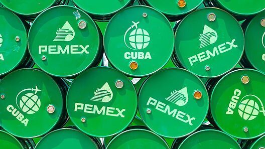 México aumentó envíos de petróleo a Cuba por valor de 500 millones de dólares