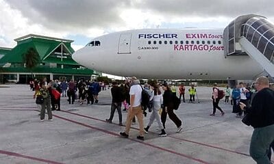 vuelo bratislava holguín