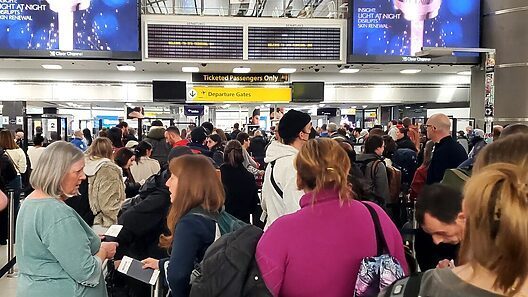 Obligatorio este documento en 2025: Nuevos requisitos para vuelos nacionales dentro de Estados Unidos