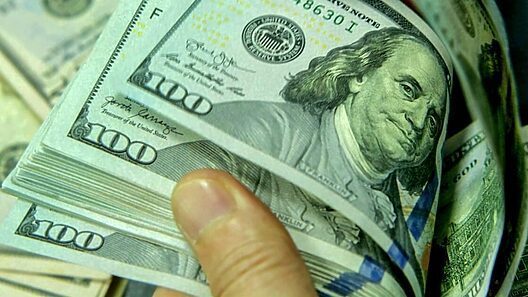 Tasas de cambio: Precio del dólar y del euro se igualan en el mercado informal cubano