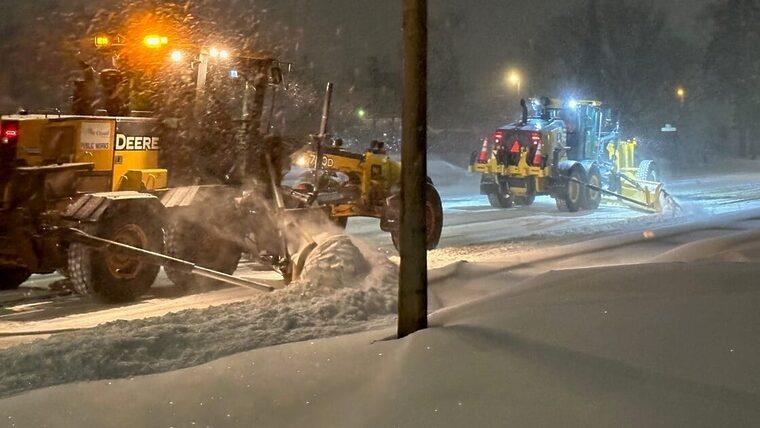 Alerta por tormenta invernal histórica en el sur de Estados Unidos: Nieve récord y 9 fallecidos