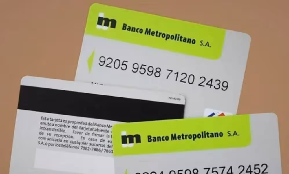 Banco cubano lanza importante aviso para jubilados que cobran por tarjeta