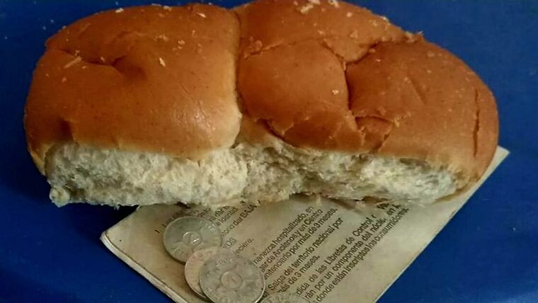Información sobre el pan de la bodega: «Mañana no hay harina para elaborar el pan»