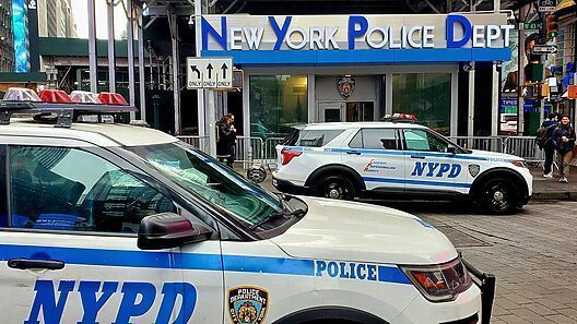 Inmigrantes en New York también corren riesgo de ser deportados: Policías en Nueva York se suman a redadas del ICE