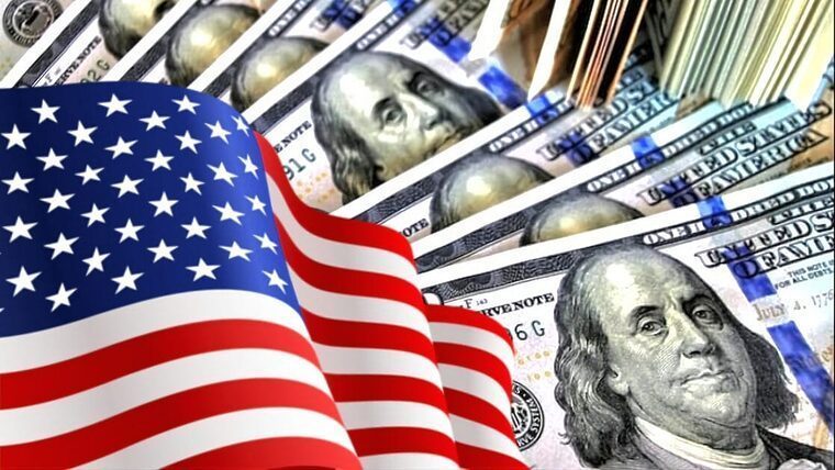 Presidente de Estados Unidos ordena eliminar ayudas económicas a los inmigrantes