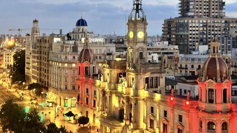 España otorgará permisos de residencia a 25.000 inmigrantes en situación irregular
