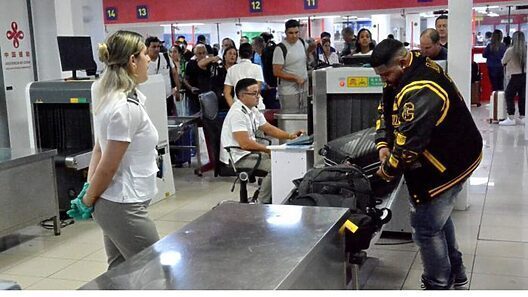 Aduana de Cuba anuncia «refuerzo de controles» en aeropuertos