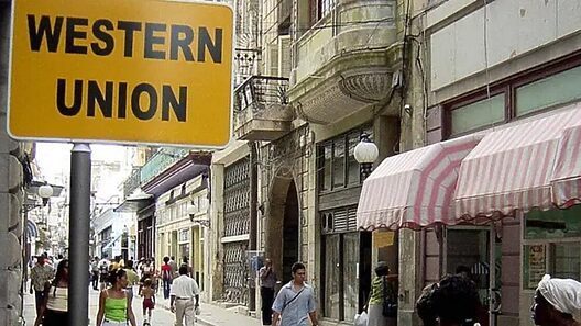 Cuba reacciona a cierre de Western Union: «Innumerables familias se afectarán»