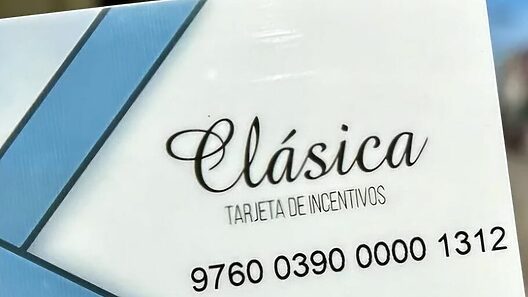 Reportan baja disponibilidad de Tarjetas Clásica en dólares en algunas CADECA