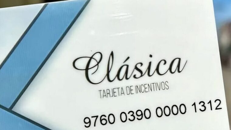 Reportan baja disponibilidad de Tarjetas Clásica en dólares en algunas CADECA