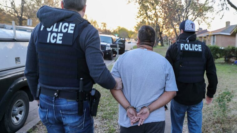 ICE aumenta operativos para arrestar a inmigrantes en el sur de Florida