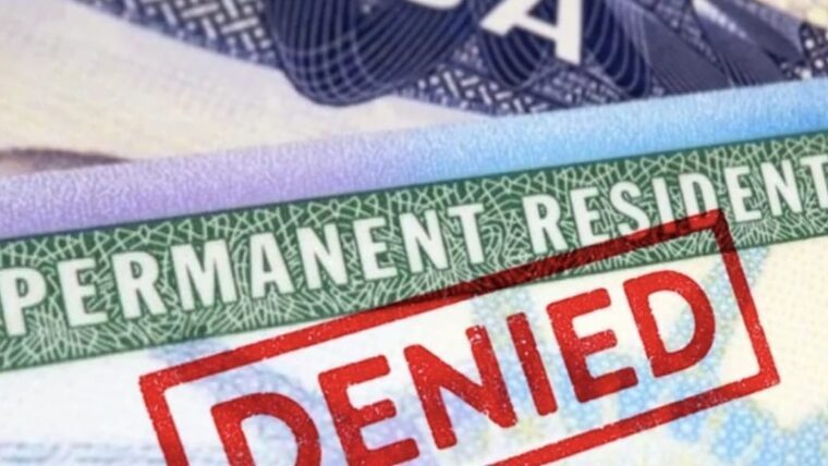 Desde mañana nuevas restricciones podrían dificultar la obtención de la green card en Estados Unidos