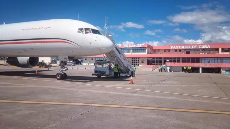 aeropuerto santiago