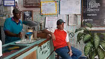 Bodegas de Cuba pasan a privados, pero falta lo más importante