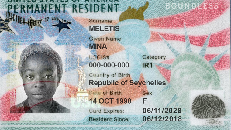 Nueva medida de Trump: suspende procesamiento de Green Cards
