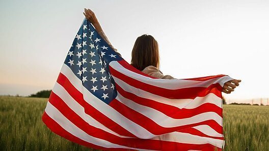 ¿Trump revocará este mes el parole a todos los beneficiados? Esto dijeron desde la Casa Blanca