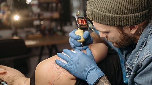 Estos tatuajes pueden impedirte viajar a Estados Unidos