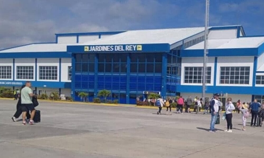 aeropuerto jardines rey