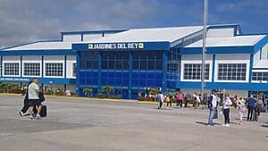 aeropuerto jardines rey