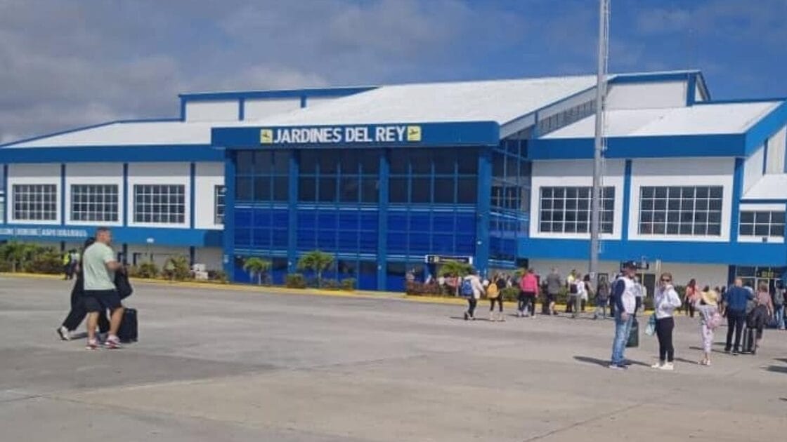 aeropuerto jardines rey