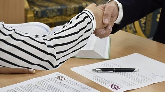 Estos son los servicios en Bufetes sin cita previa: legalizaciones, certificaciones y trámites desde el extranjero