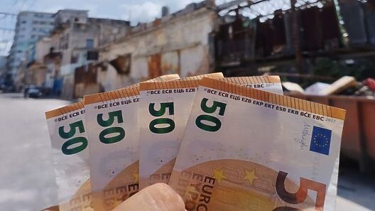 Se dispara el precio del euro en el mercado informal de Cuba. Tasas de cambio hoy