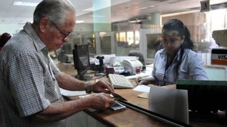 dinero jubilados cubanos