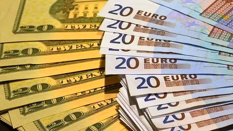 Tasas de Cambio del Mercado Informal: El precio del dólar, el euro y la MLC en Cuba hoy