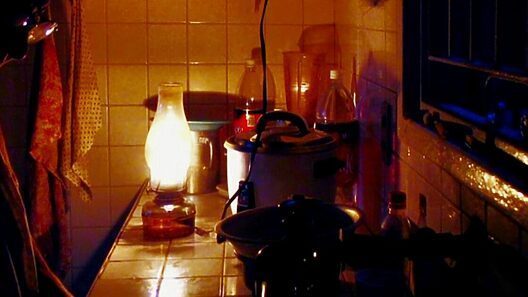 Cuba sigue sin alivio eléctrico: más de 20 horas de apagones y déficit de 1510 MW