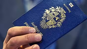pasaporte cubanos uruguay cambios
