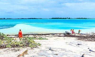 se hunde turismo cuba